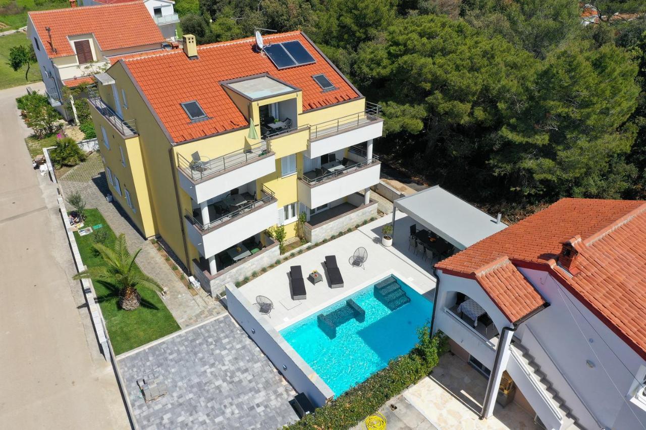 Luxury Villa Nada With Pool Petrcane Eksteriør billede