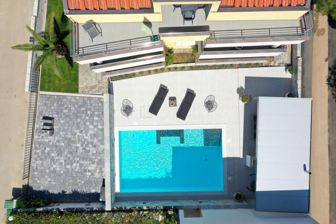 Luxury Villa Nada With Pool Petrcane Eksteriør billede