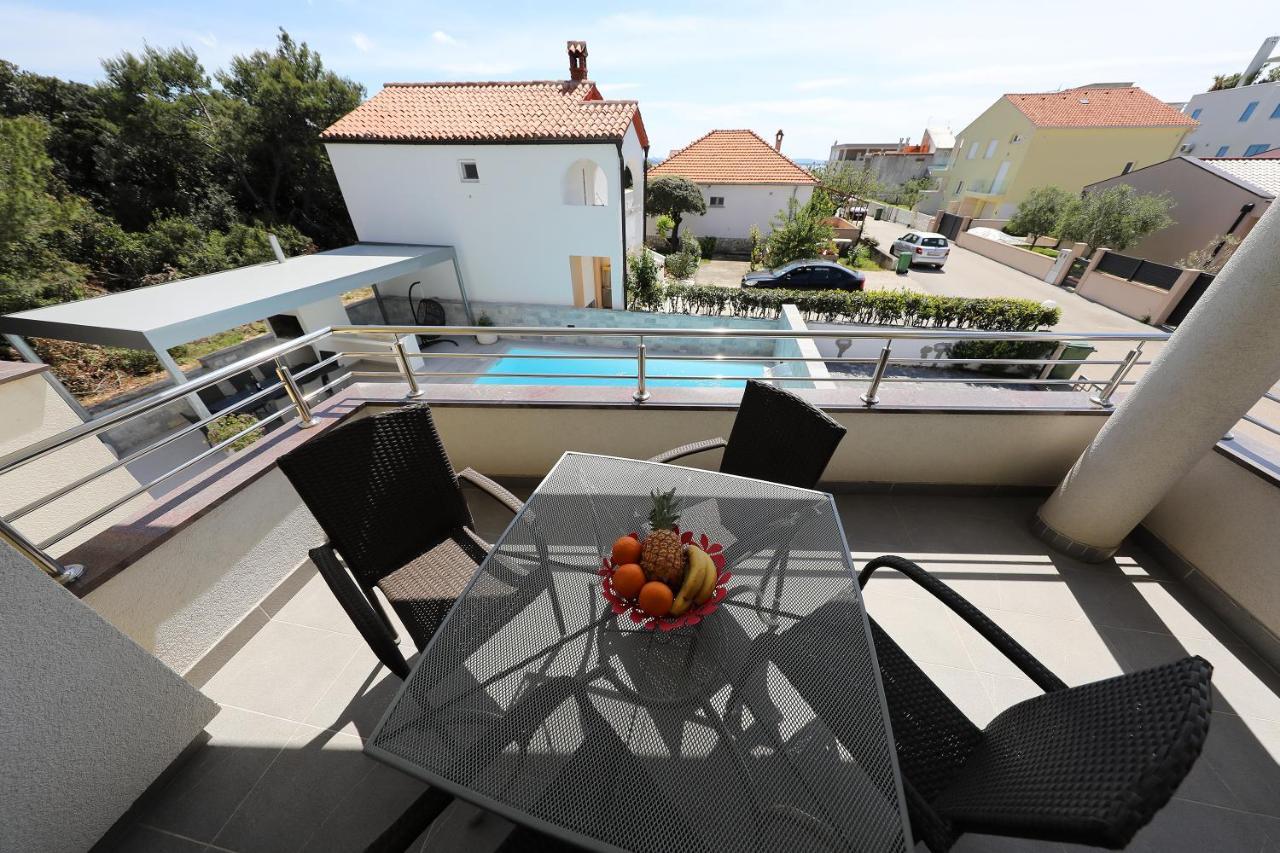 Luxury Villa Nada With Pool Petrcane Eksteriør billede